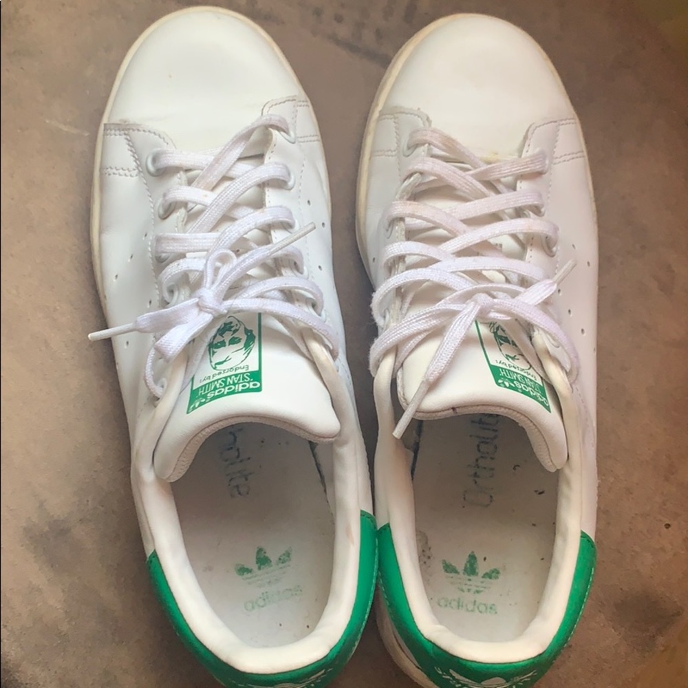 Greeen and white Stan smiths size 7